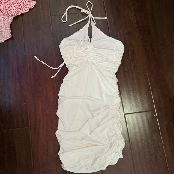Princess Polly White Bodycon Size 2 - Picture 2 of 4